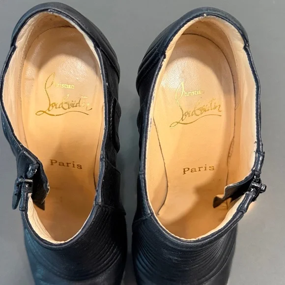 Christian Louboutin Black Leather Stiletto Heel Ankle Boots Booties Women’s 38.5 - Picture 4 of 8